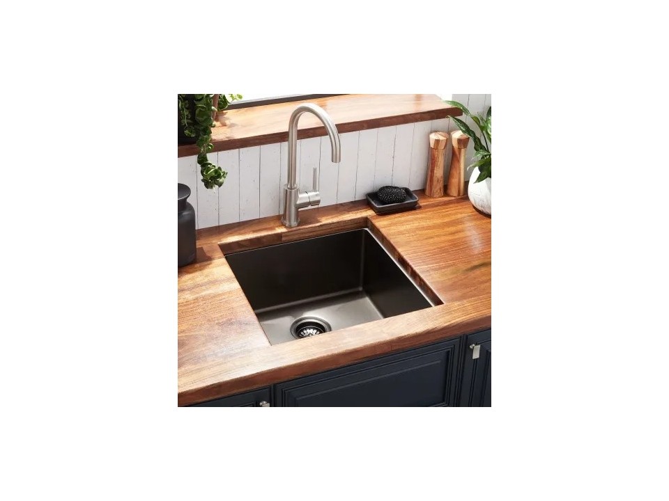 不銹鋼洗菜盆廠家解密到底水盆怎么安裝好